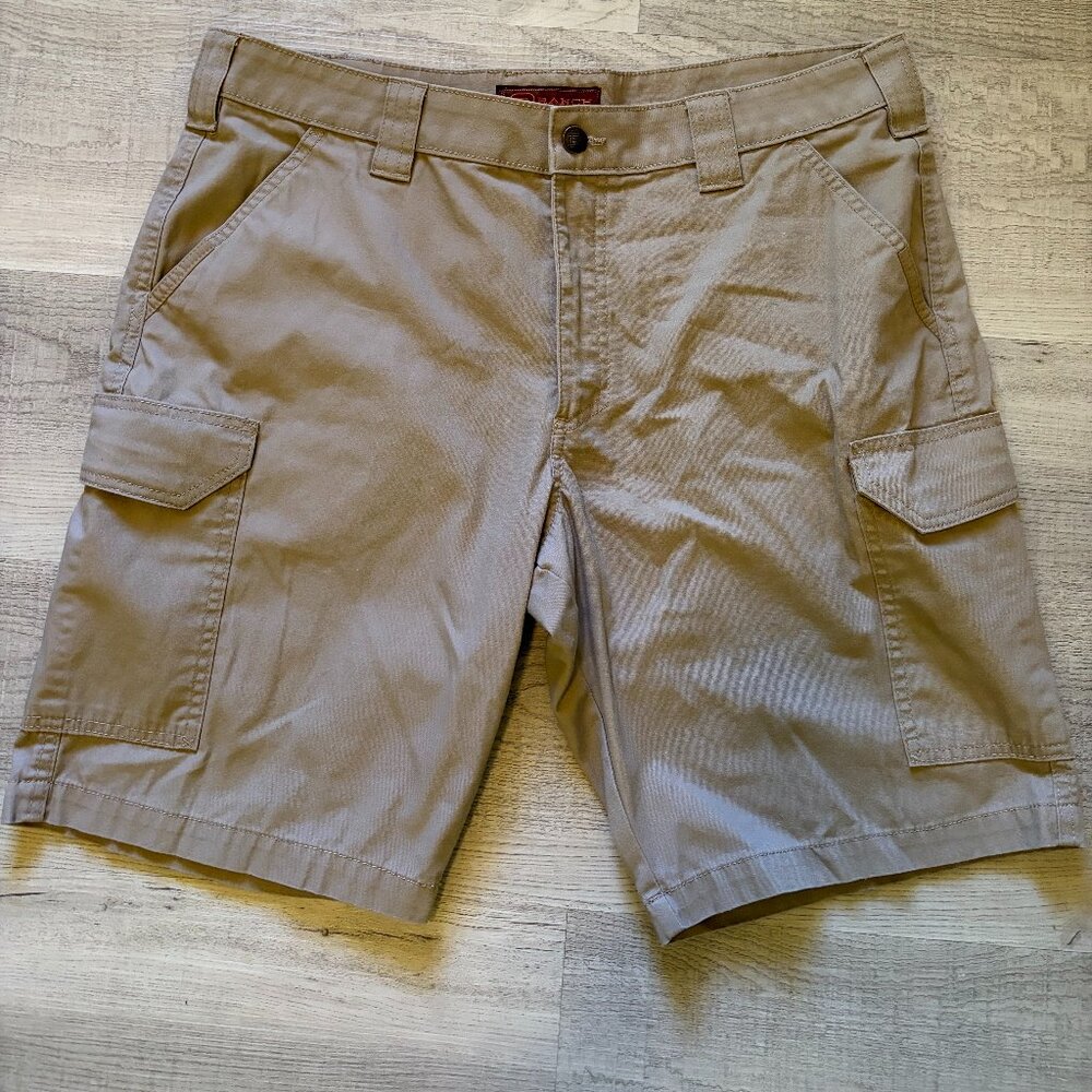 Ranch Tough Khaki Cargo Shorts Size 36 Mens Flat Front #184201 Pockets Casual